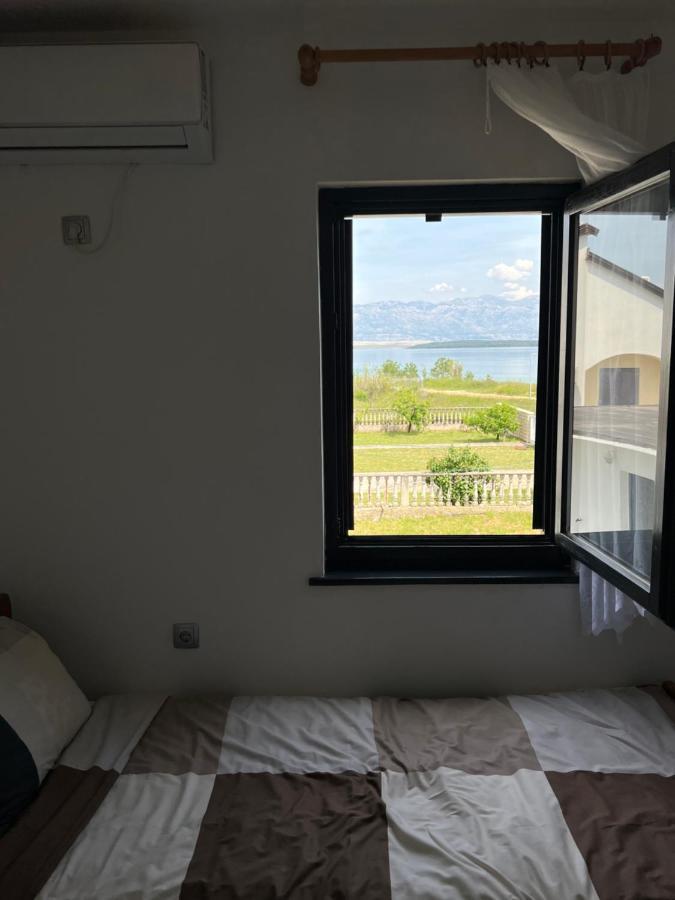 Apartments Linic Nin Eksteriør bilde